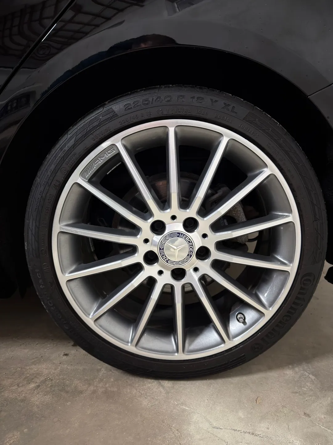 Mercedes-Benz A 200 CDI 7G-DCT AMG Line - Imagine 24