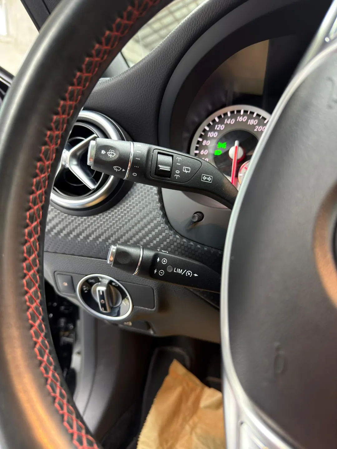 Mercedes-Benz A 200 CDI 7G-DCT AMG Line - Imagine 16