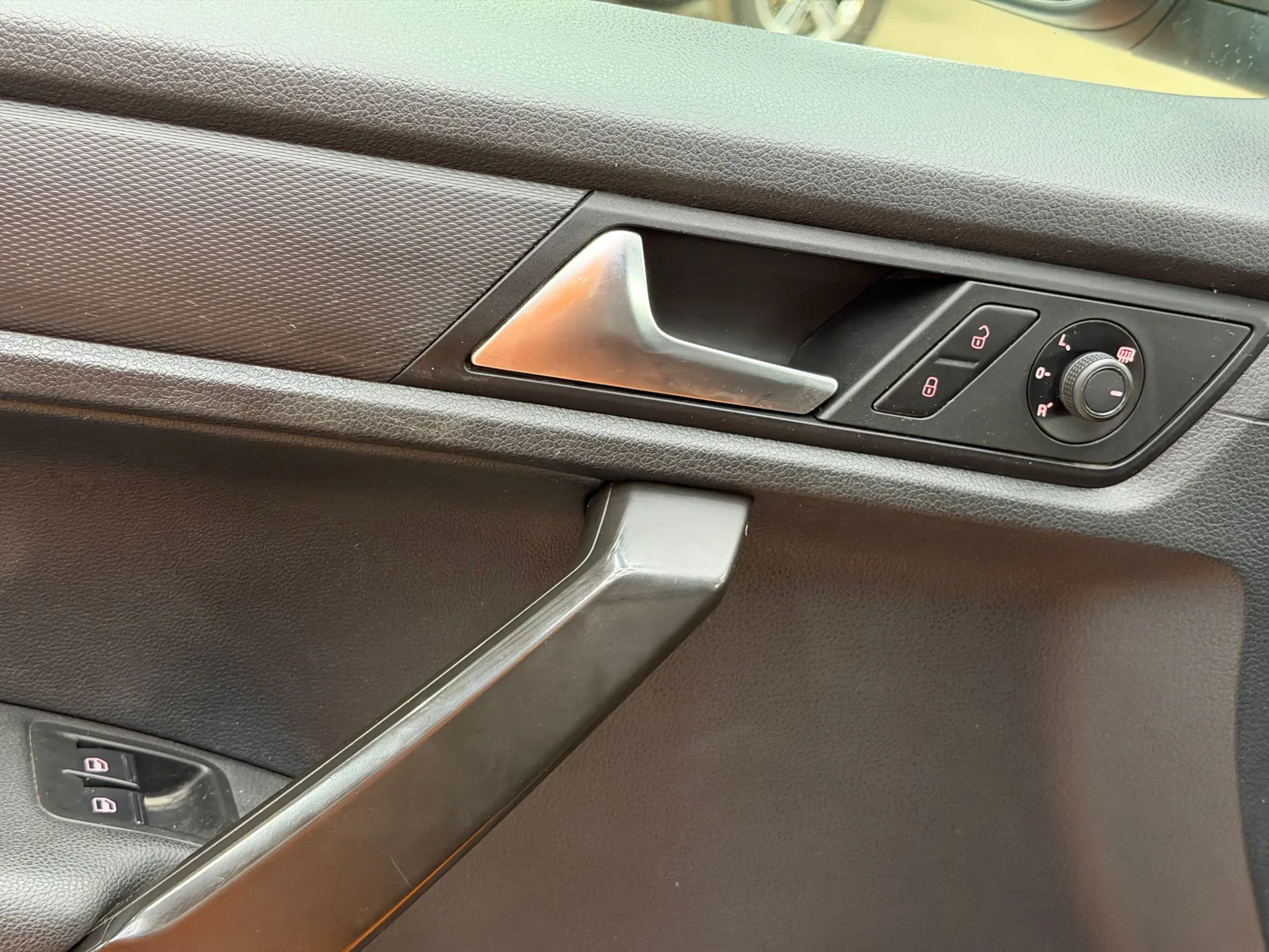 Volkswagen Caddy 2.0 TDI - Imagine 22