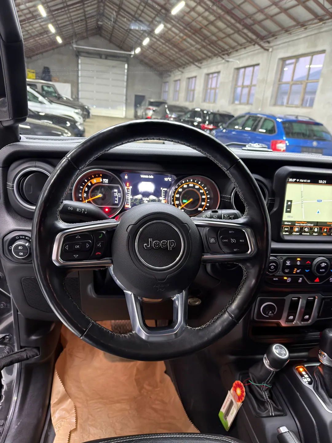 Jeep Wrangler 2.2 CRDi AWD Automatik Sky One-Touch Sahara - Imagine 13