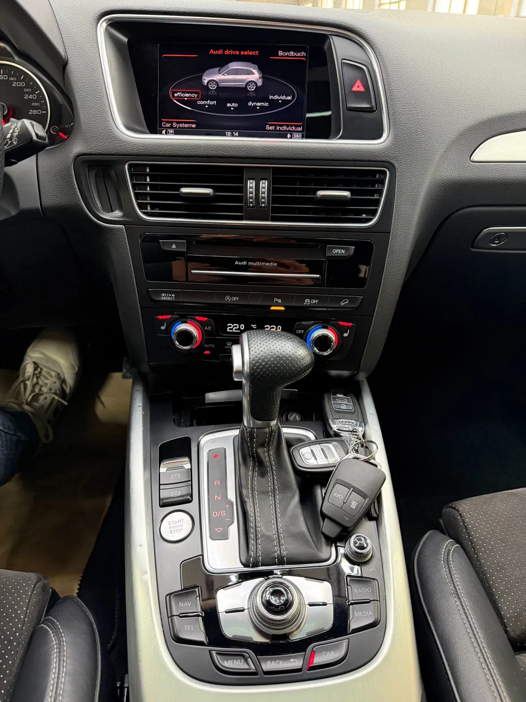 Audi Q5 2.0 TDI S-Line quattro - Imagine 19