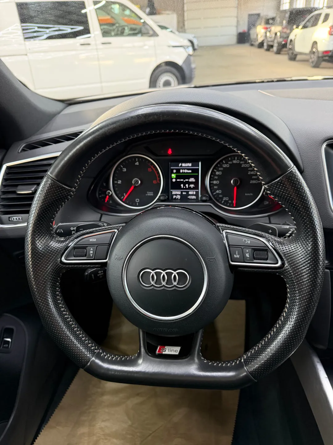 Audi Q5 2.0 TDI S-Line quattro - Imagine 9