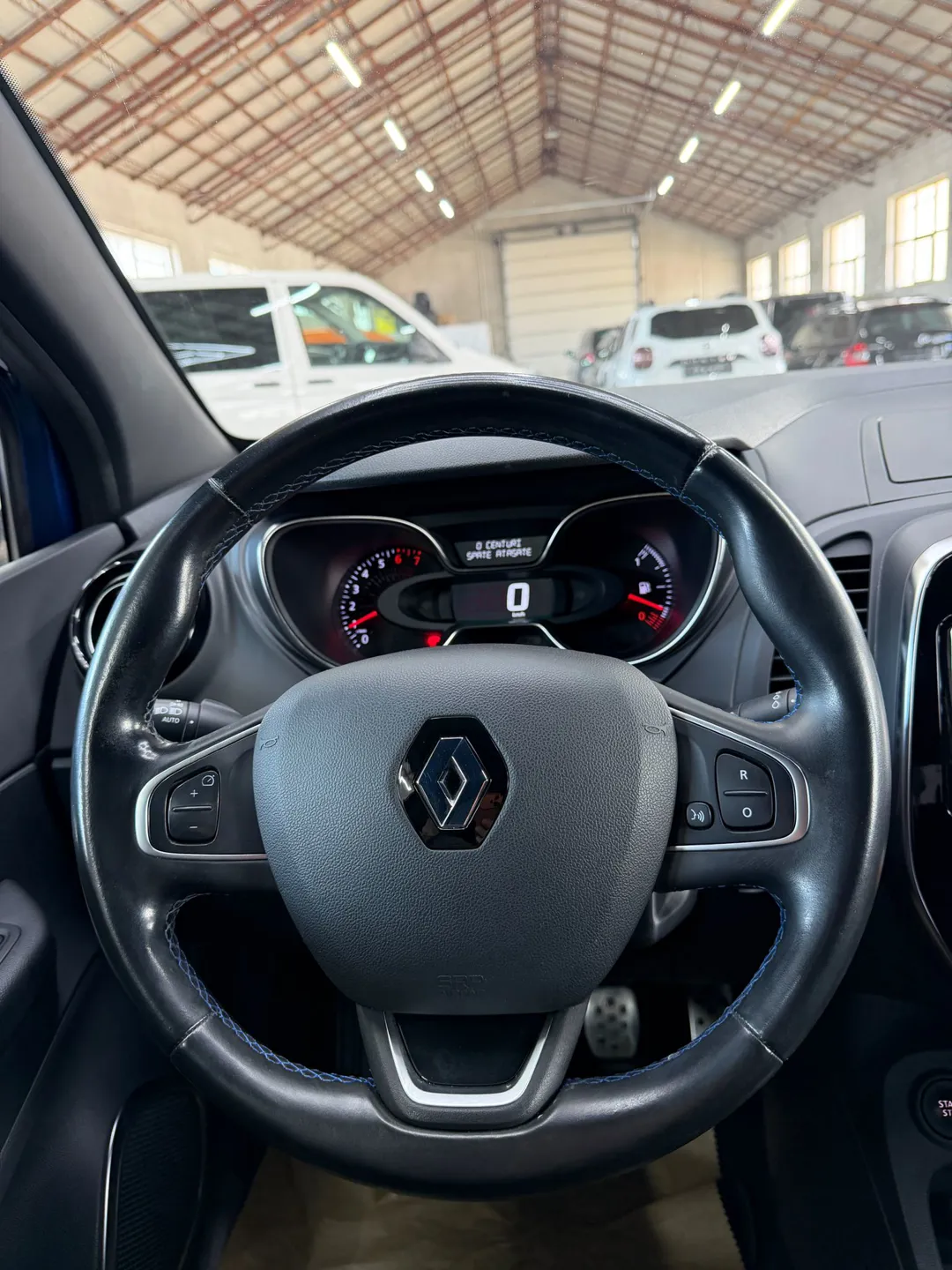Renault Captur TCe 150 GPF VERSION S - Imagine 22