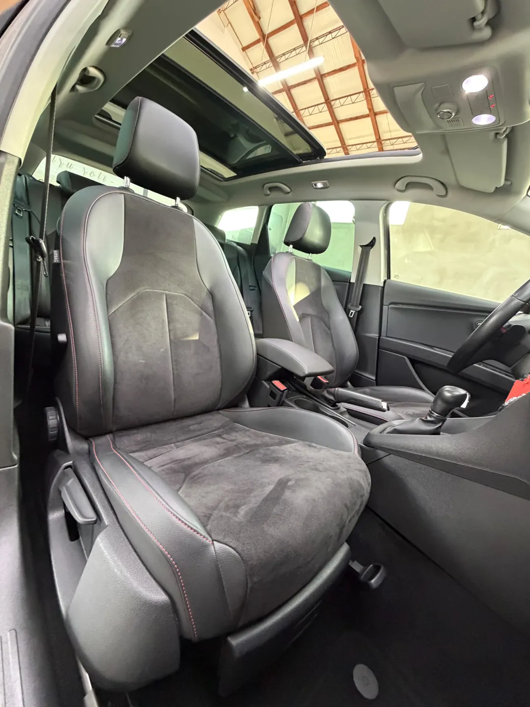 Seat Leon ST 2.0 TDI FR DSG - Imagine 10