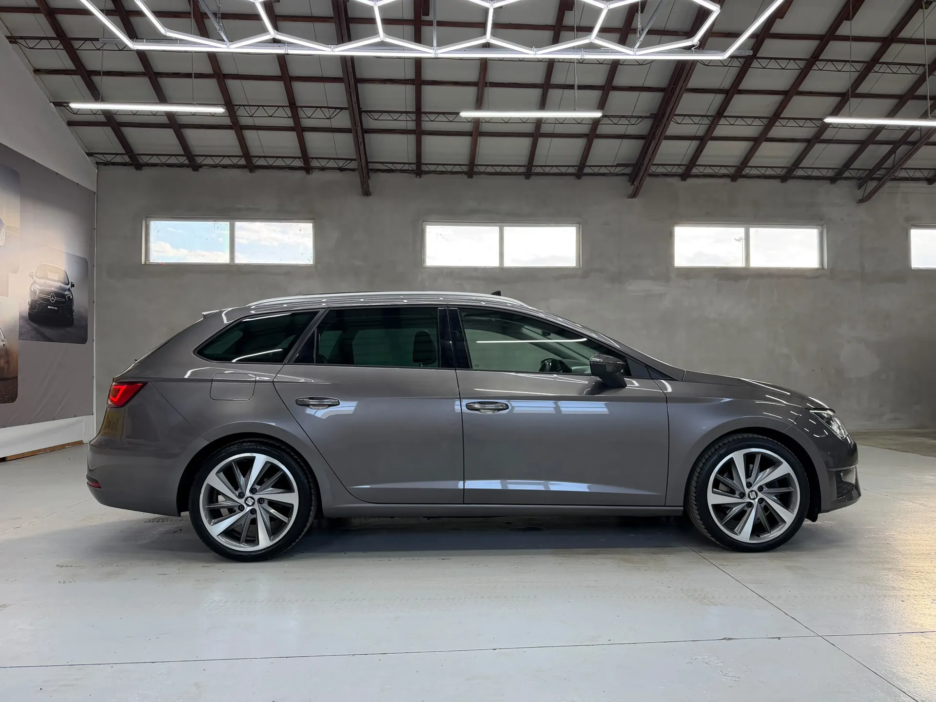 Seat Leon ST 2.0 TDI FR DSG - Imagine 5