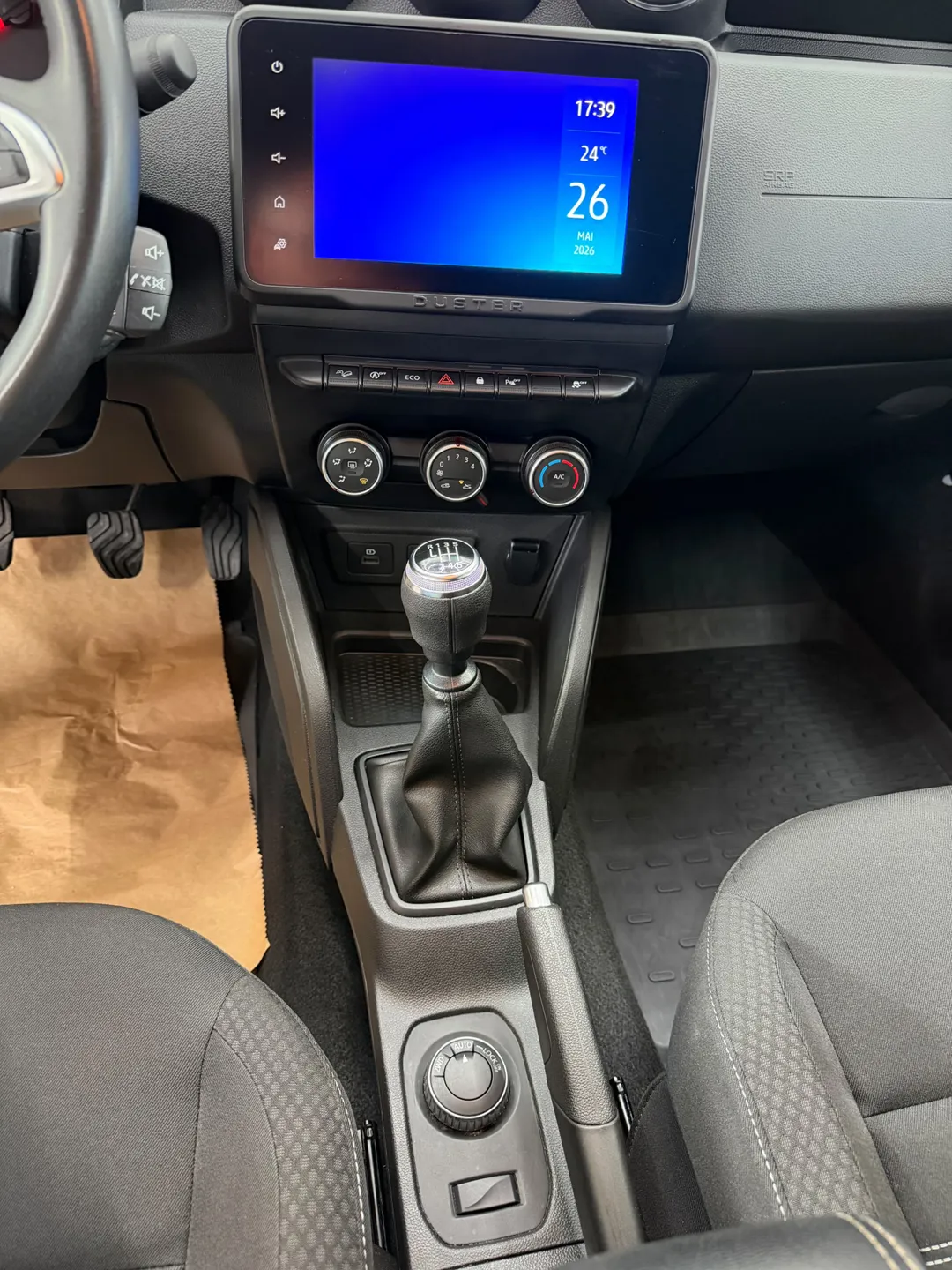 Dacia Duster Blue dCi 115 4WD Comfort - Imagine 16