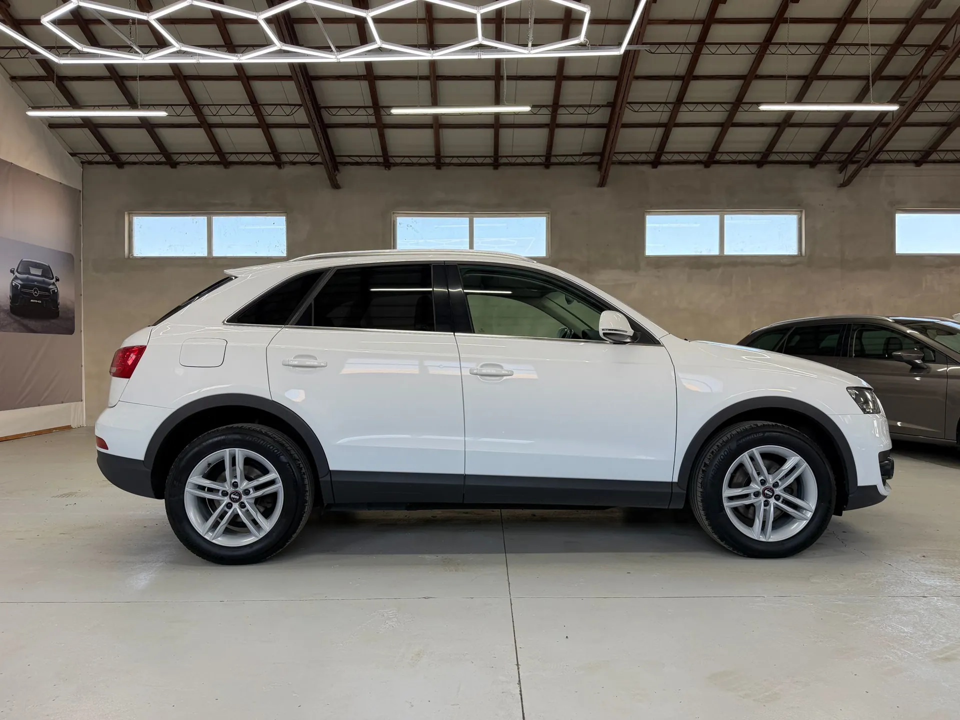 Audi Q3 2.0 TDI Quattro S tronic - Imagine 6