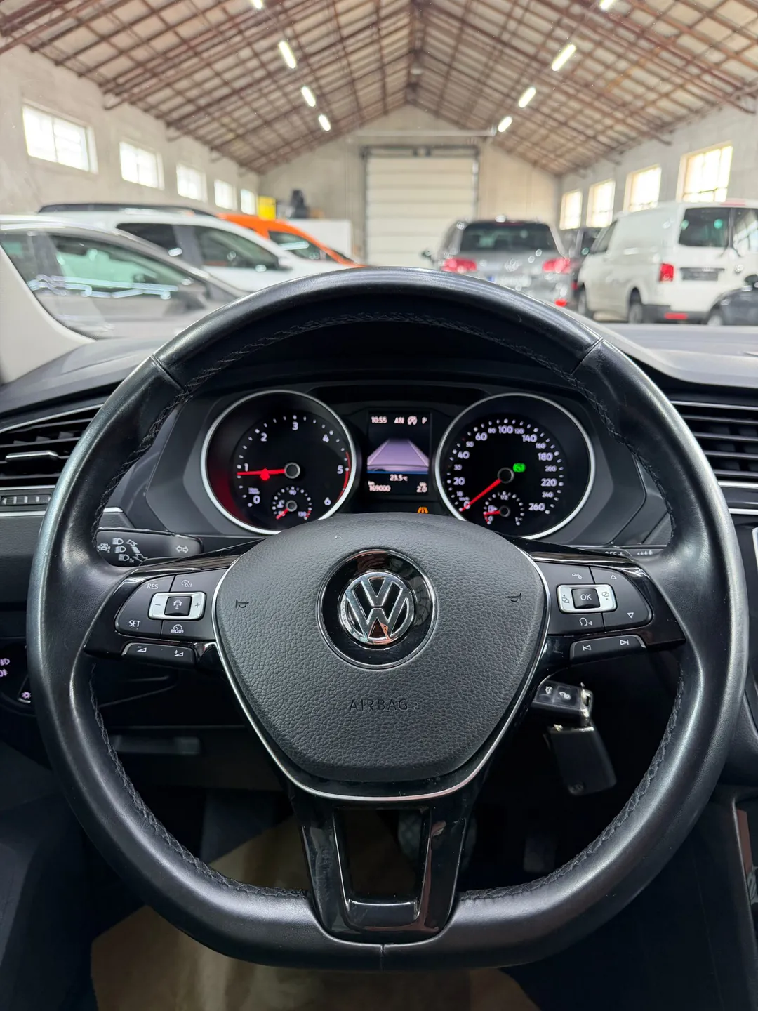 Volkswagen Tiguan 2.0 TDI SCR 4Motion DSG Highline - Imagine 12