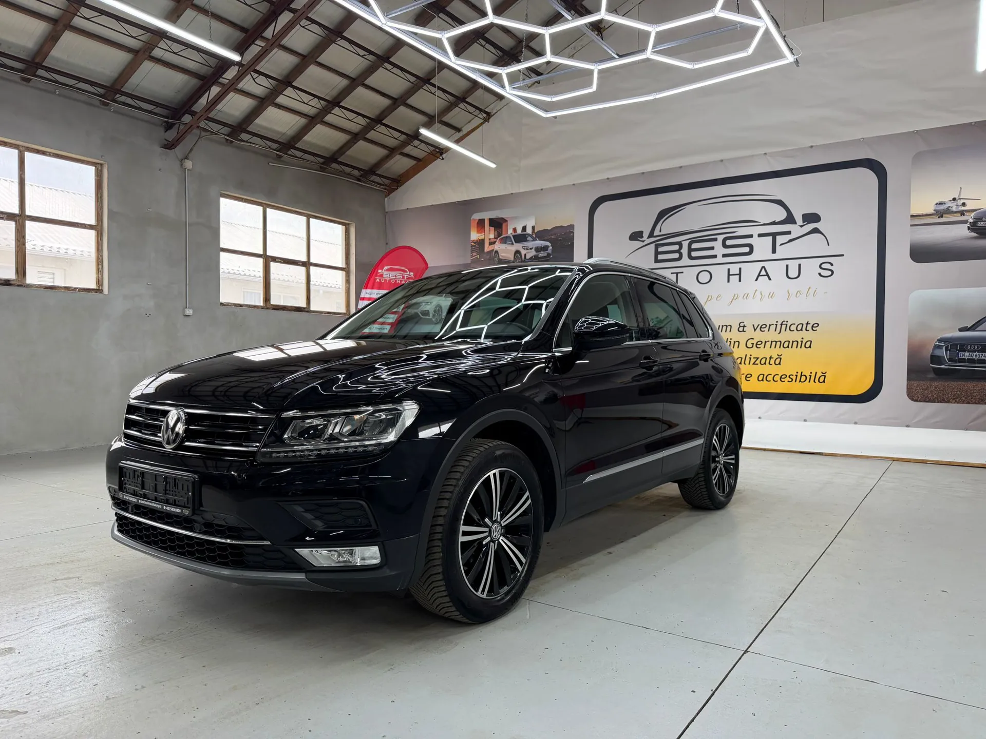 Volkswagen Tiguan 2.0 TDI SCR 4Motion DSG Highline - Imagine 1