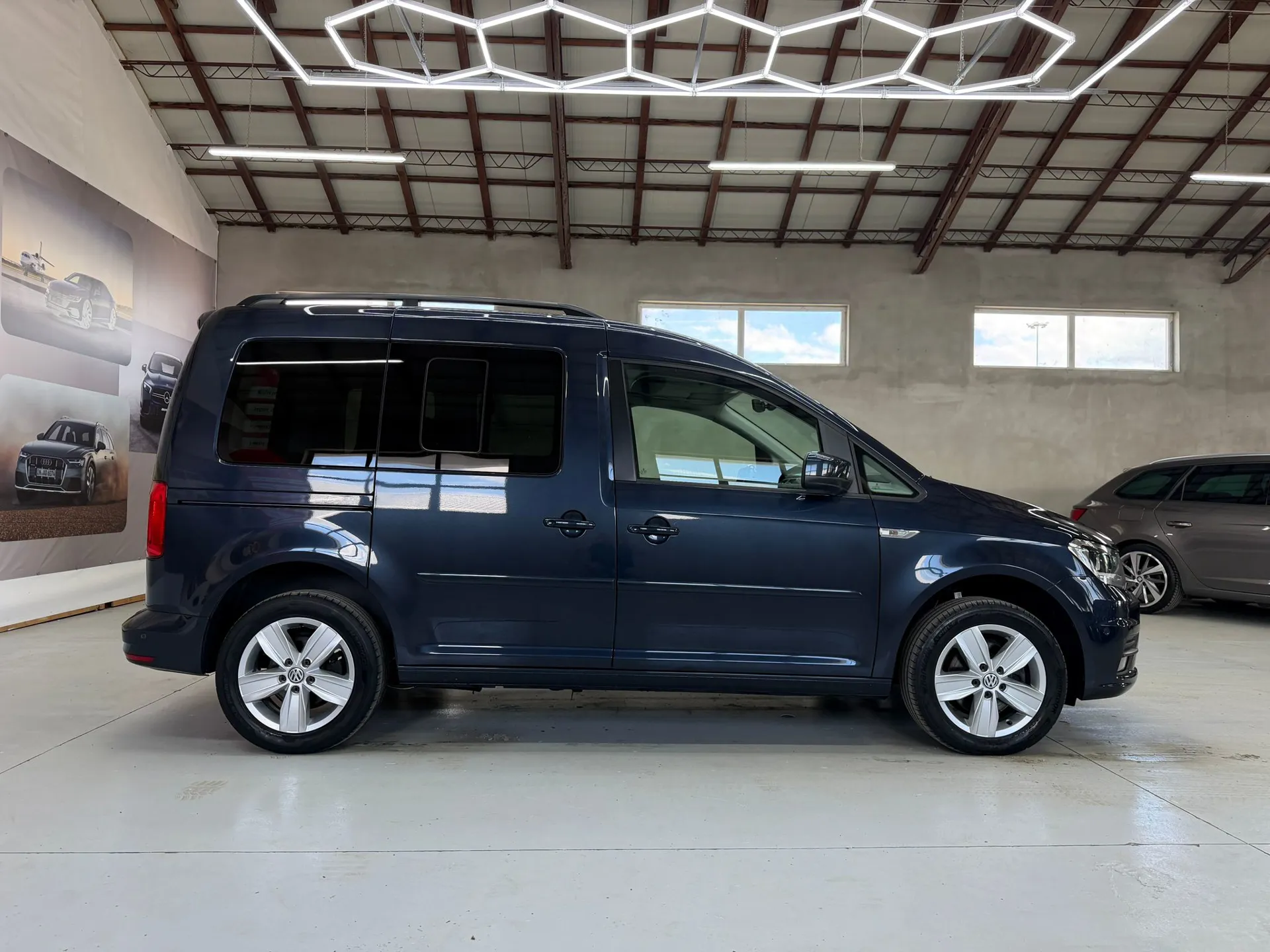 Volkswagen Caddy 2.0 (5-Si.) Comfortline - Imagine 5