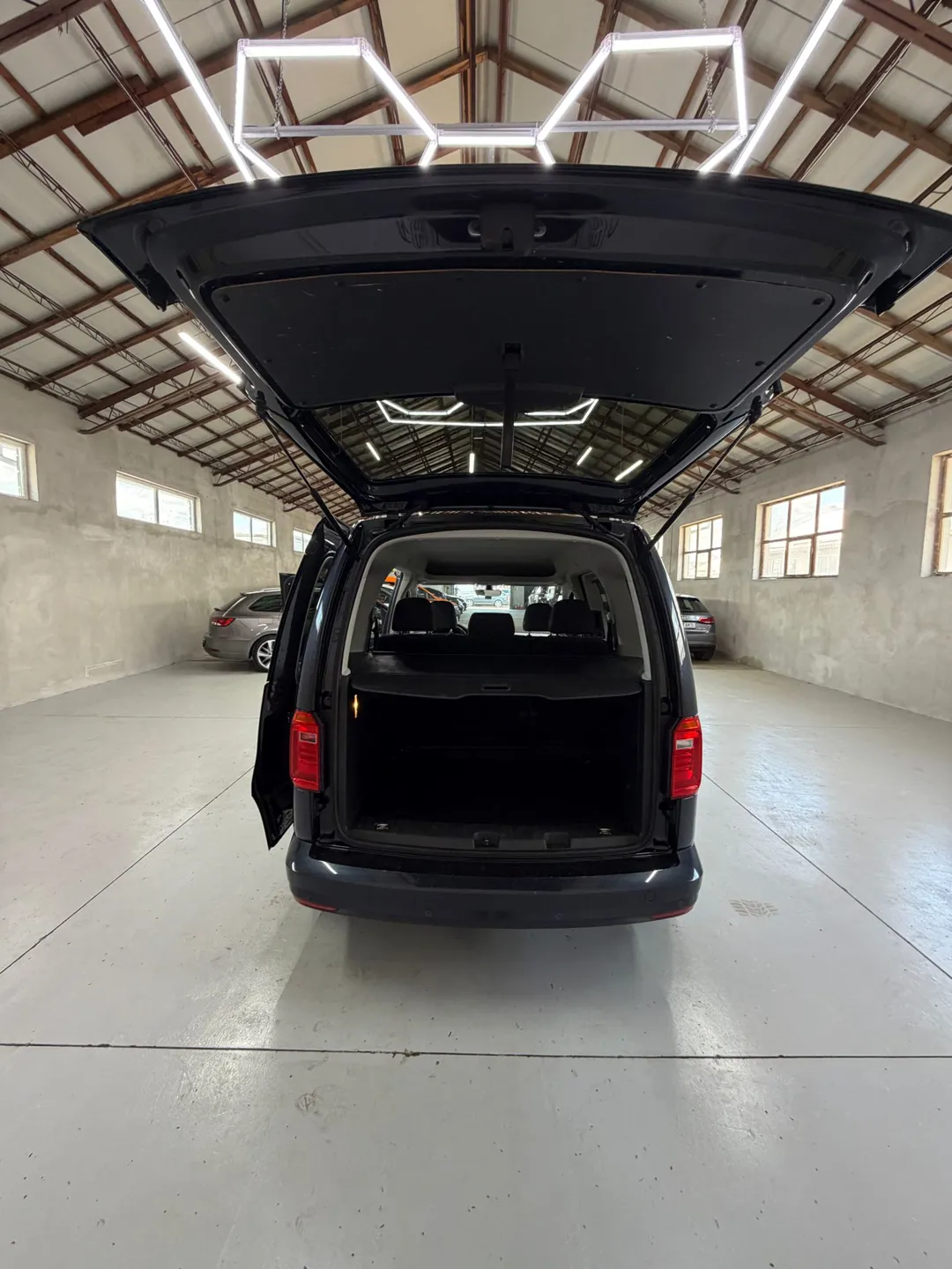 Volkswagen Caddy 2.0 (5-Si.) Comfortline - Imagine 20