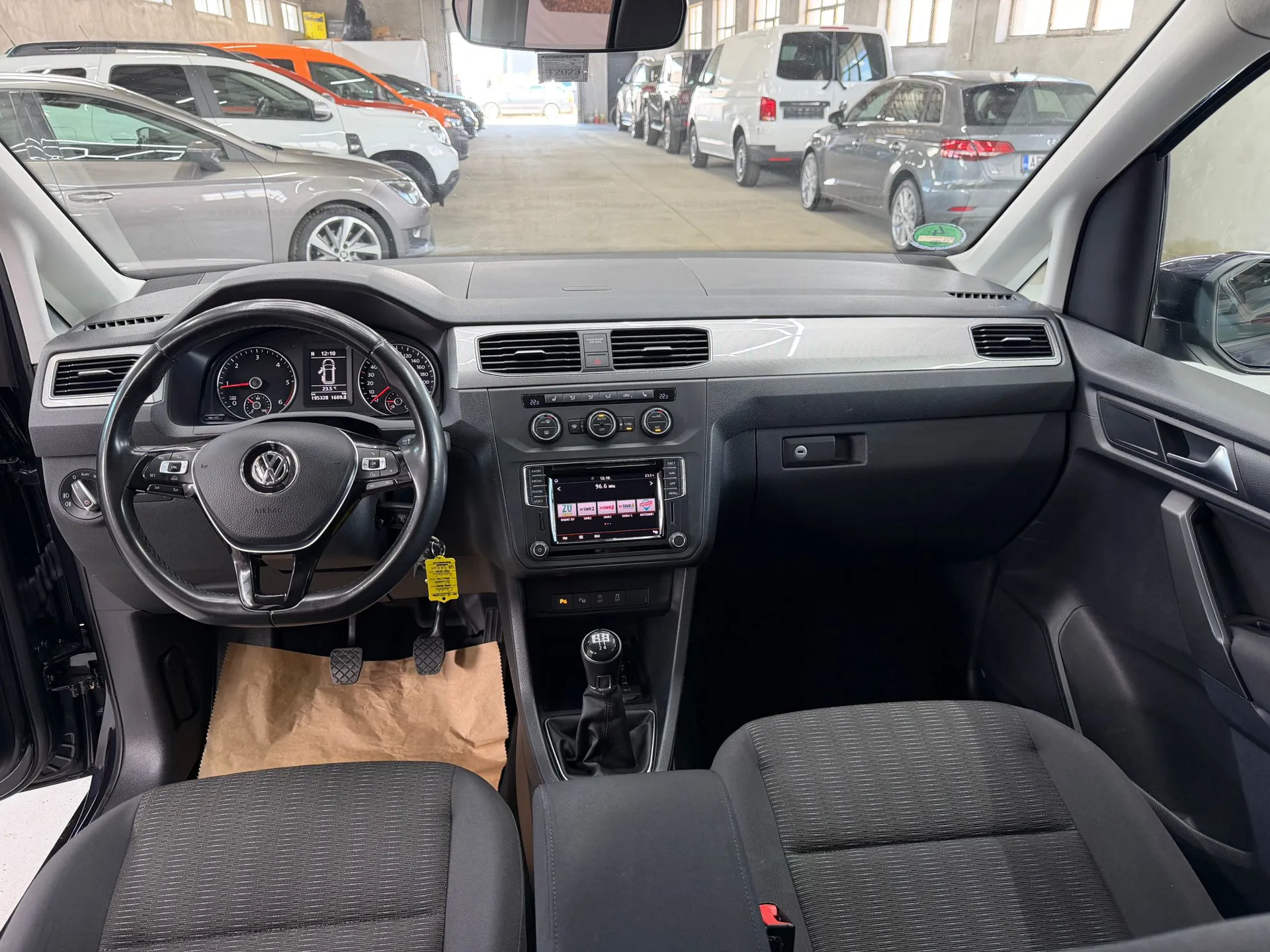 Volkswagen Caddy 2.0 (5-Si.) Comfortline - Imagine 16
