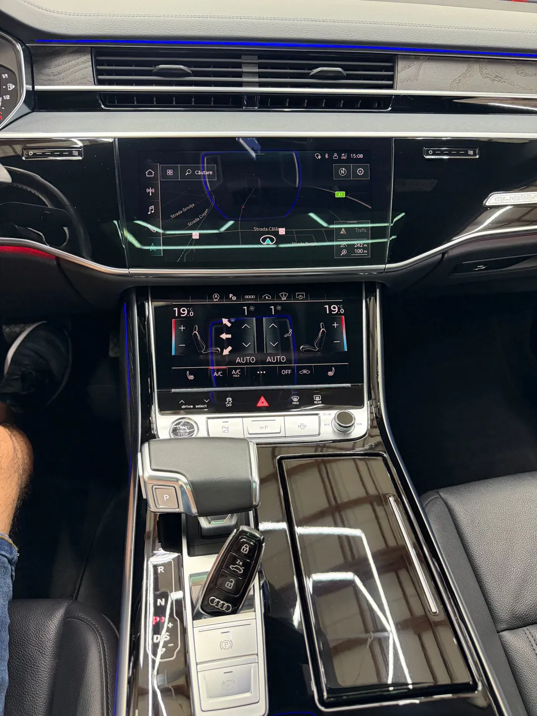 Audi A8 50 TDI quattro Tiptronic - Imagine 33