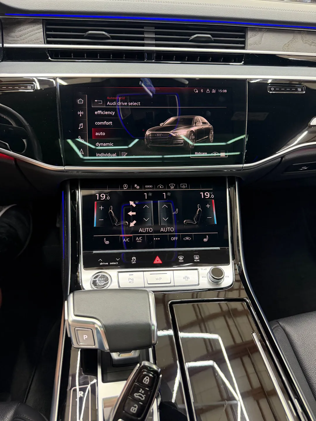Audi A8 50 TDI quattro Tiptronic - Imagine 32