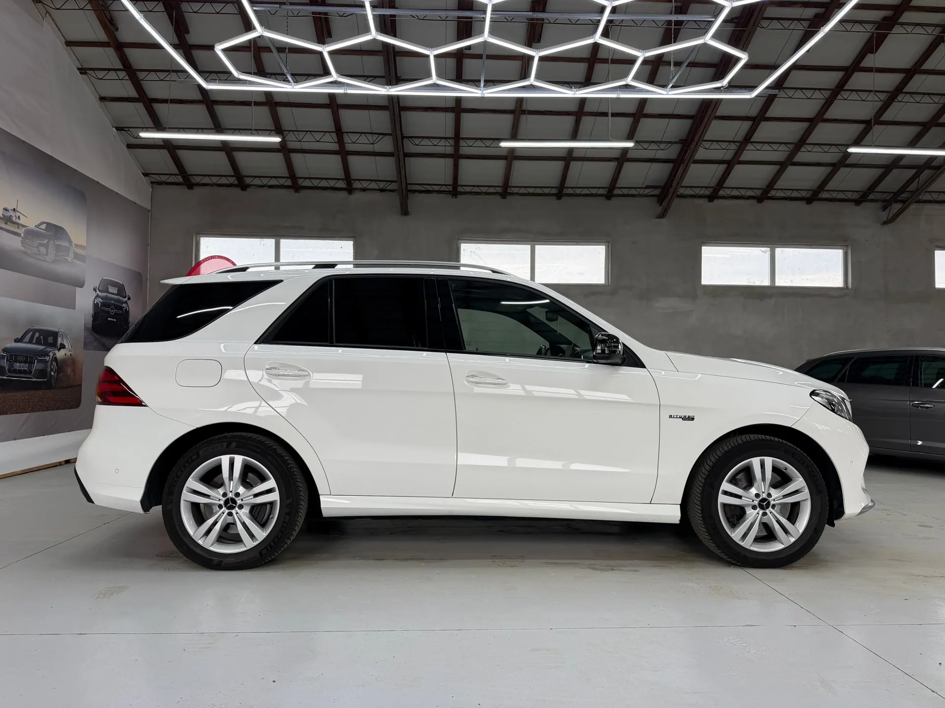 Mercedes-Benz GLE AMG 43 4Matic 9G-TRONIC AMG Line - Imagine 5