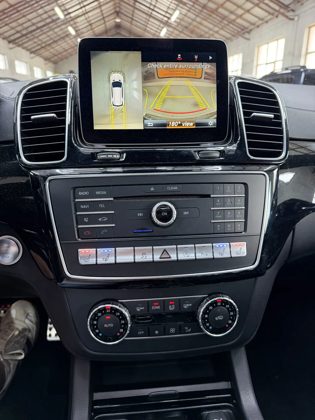 Mercedes-Benz GLE AMG 43 4Matic 9G-TRONIC AMG Line - Imagine 12