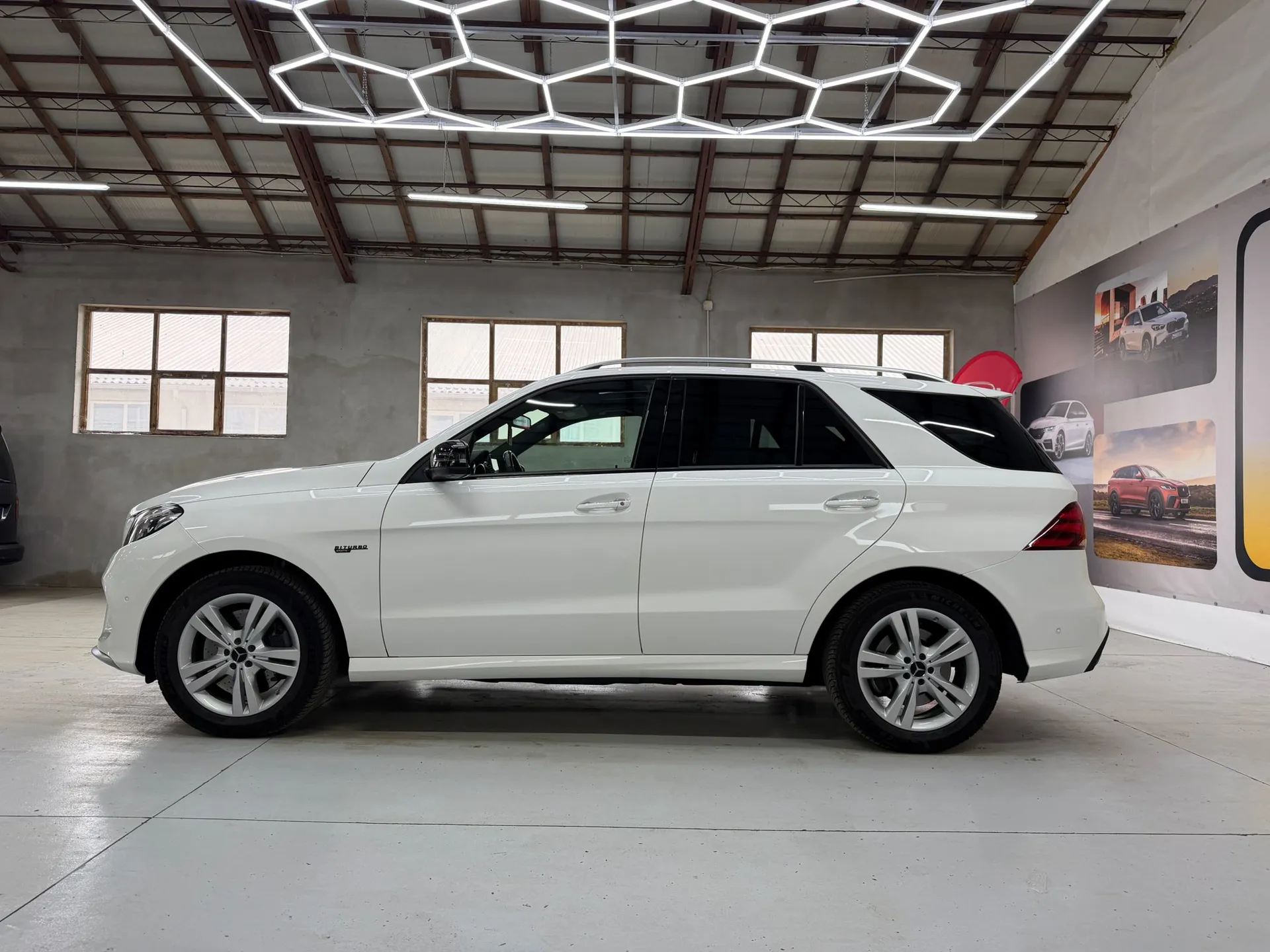 Mercedes-Benz GLE AMG 43 4Matic 9G-TRONIC AMG Line - Imagine 6