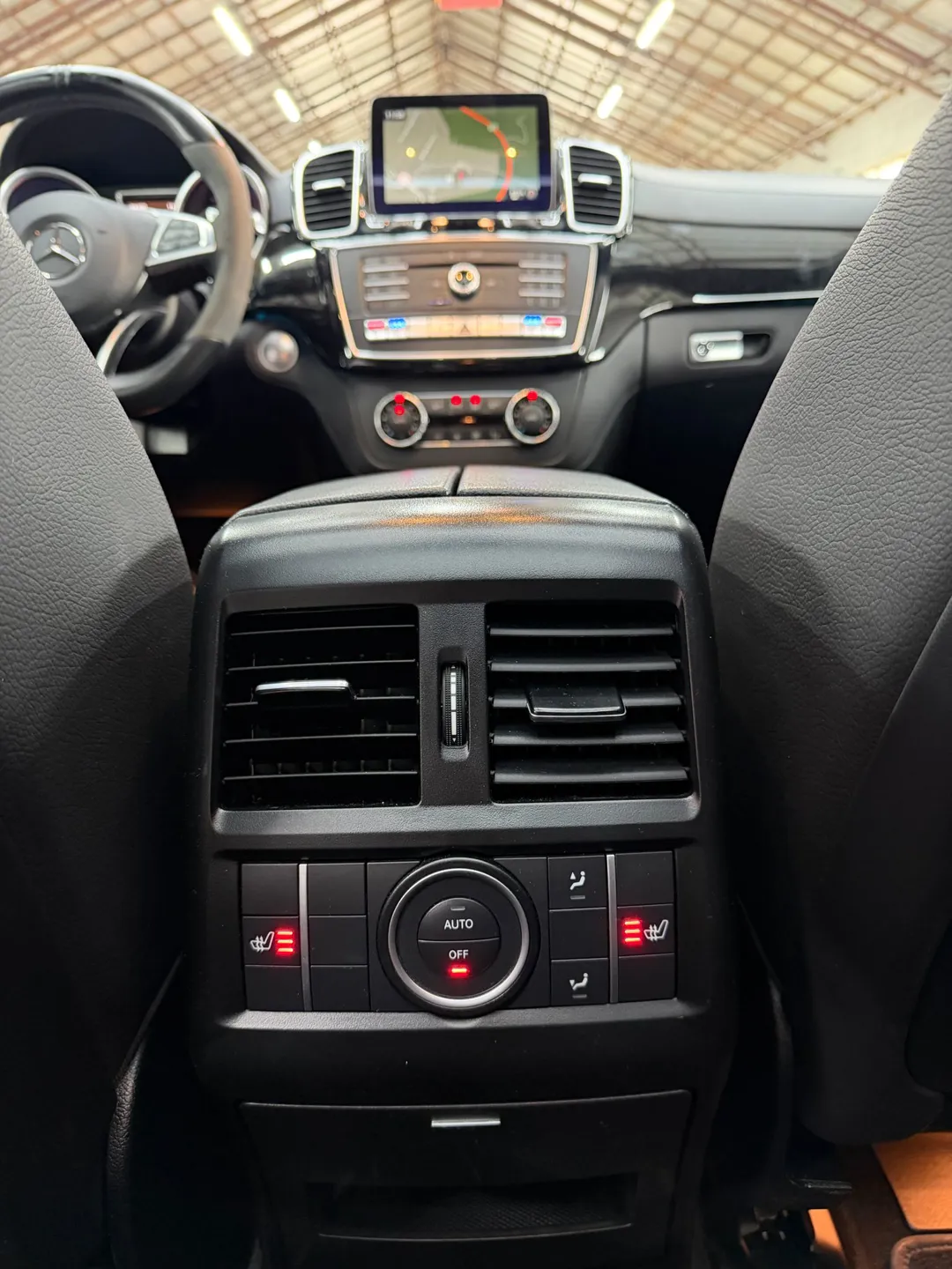 Mercedes-Benz GLE AMG 43 4Matic 9G-TRONIC AMG Line - Imagine 24
