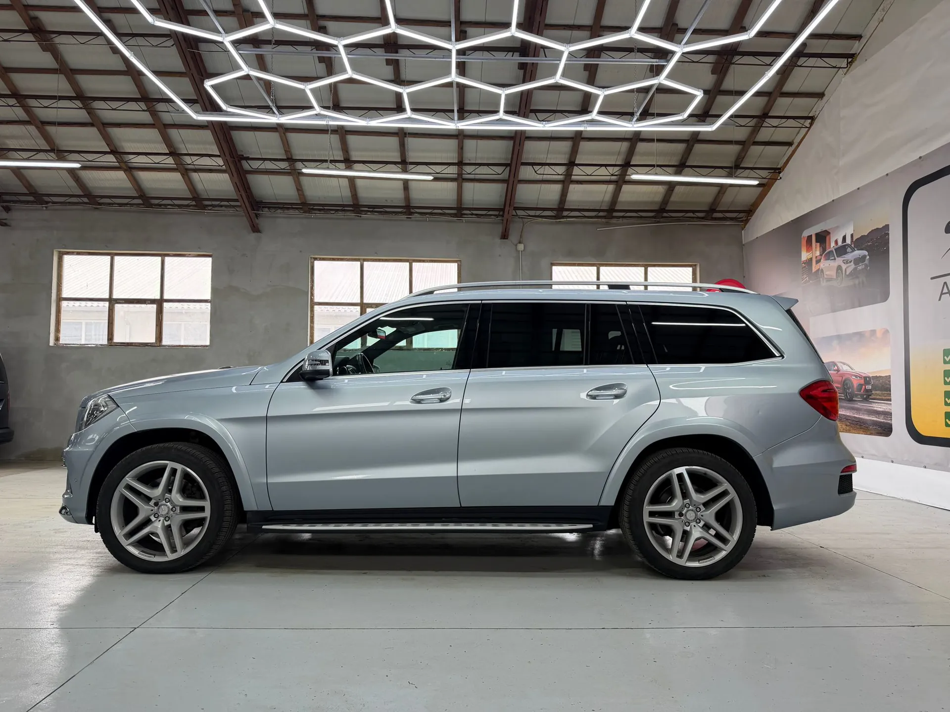 Mercedes-Benz GL 350 BlueTEC 4Matic 7G-TRONIC - Imagine 6
