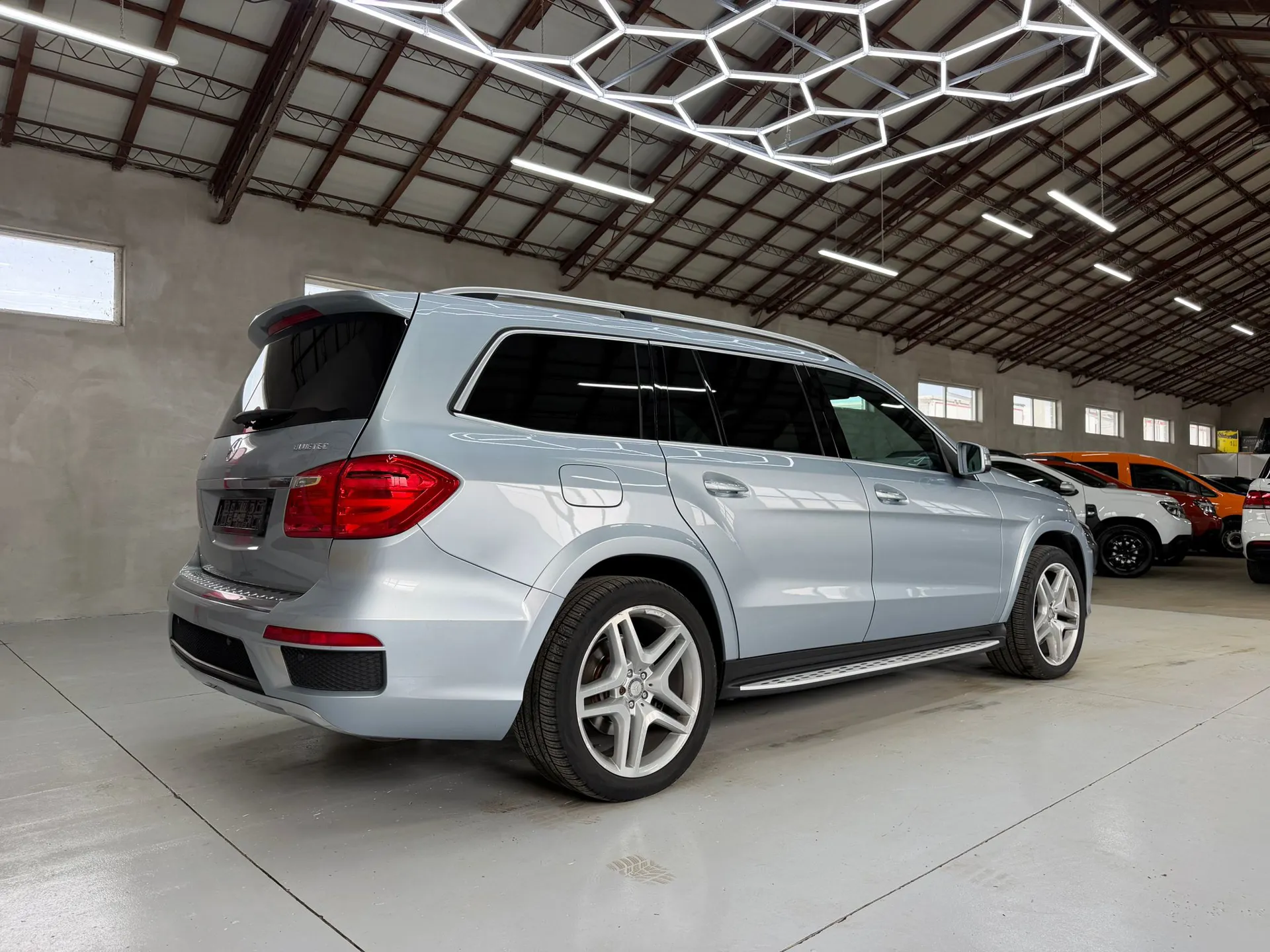Mercedes-Benz GL 350 BlueTEC 4Matic 7G-TRONIC - Imagine 4